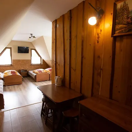 U Haliny Бялы-Дунаец