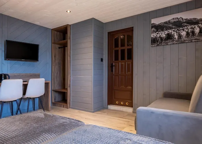 לינה וארוחת בוקר U Haliny ביאלי דונאייק